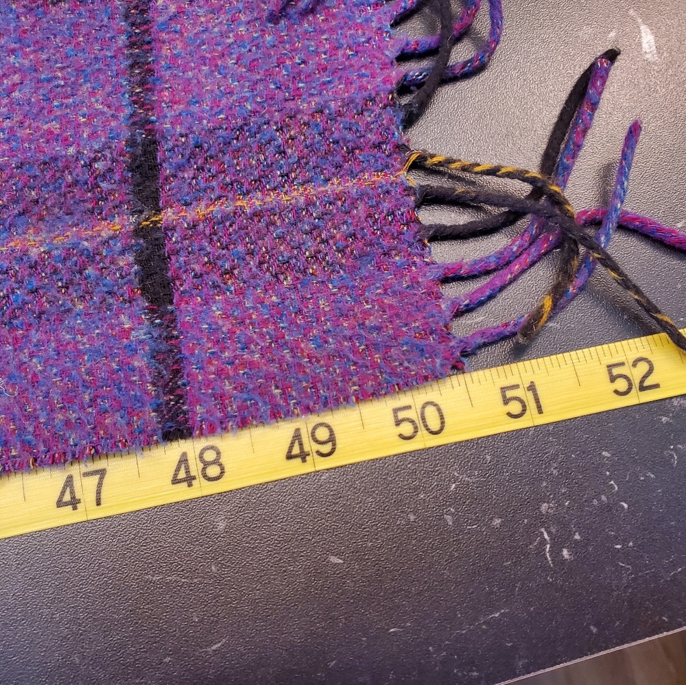 NWOT Purple Plaid Flannel Scarf. - Picture 4 of 4